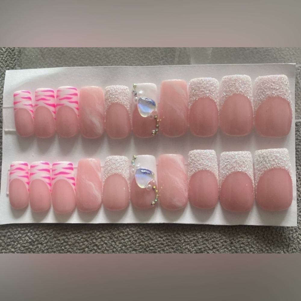 ✨Luxury Long Square Press on Nails Set / Pink French Tip with Rhinestones ✨